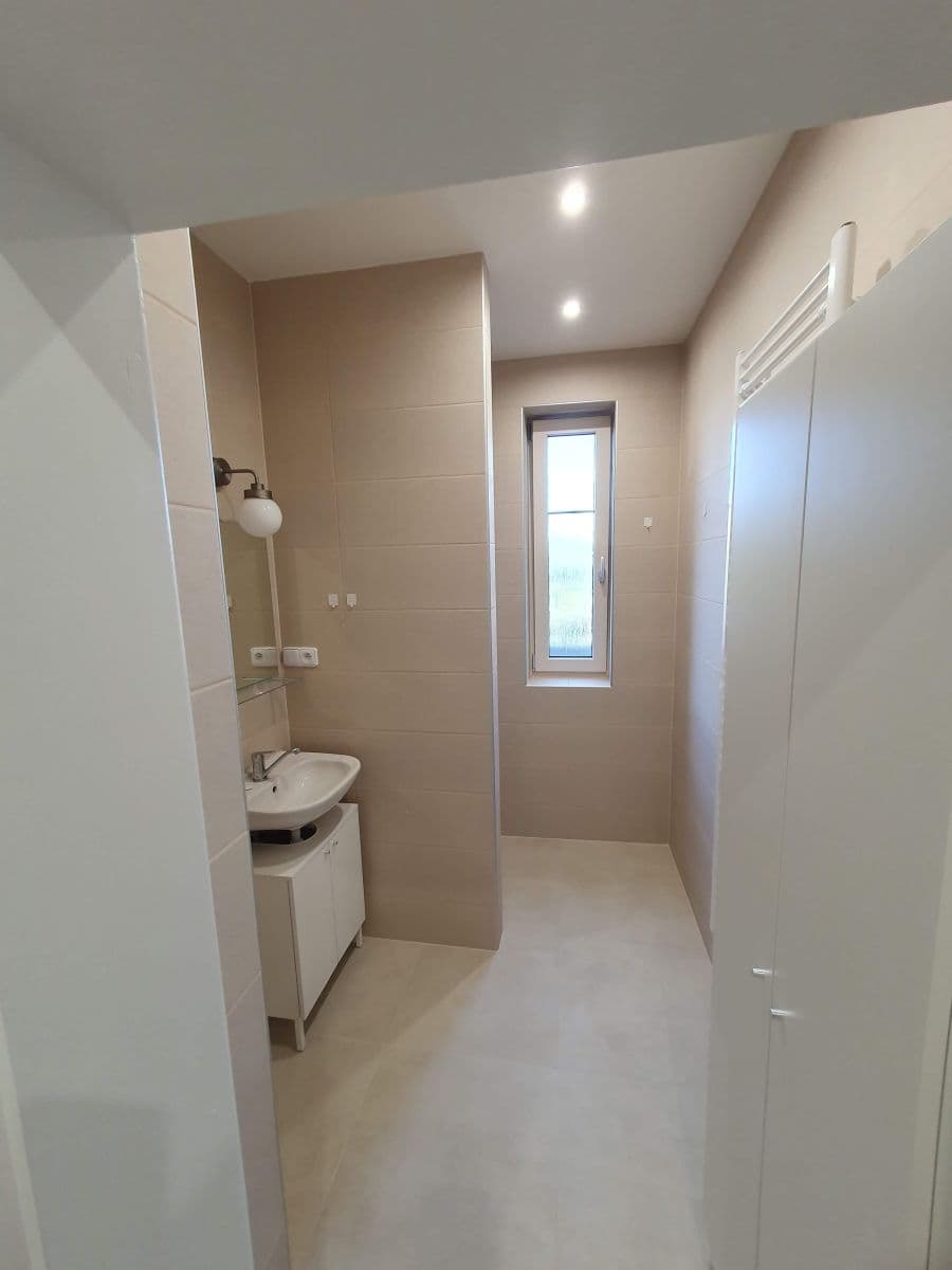 Pronájem bytu 4+kk 93 m², Vochovská, Plzeň, Plzeňský kraj Pronájem bytu 4+kk 93 m², Vochovská, Plzeň, Plzeňský kraj