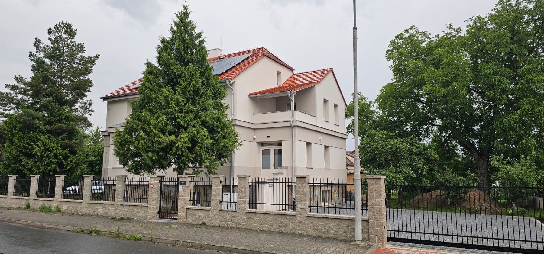 Pronájem bytu 4+kk 93 m², Vochovská, Plzeň, Plzeňský kraj Pronájem bytu 4+kk 93 m², Vochovská, Plzeň, Plzeňský kraj