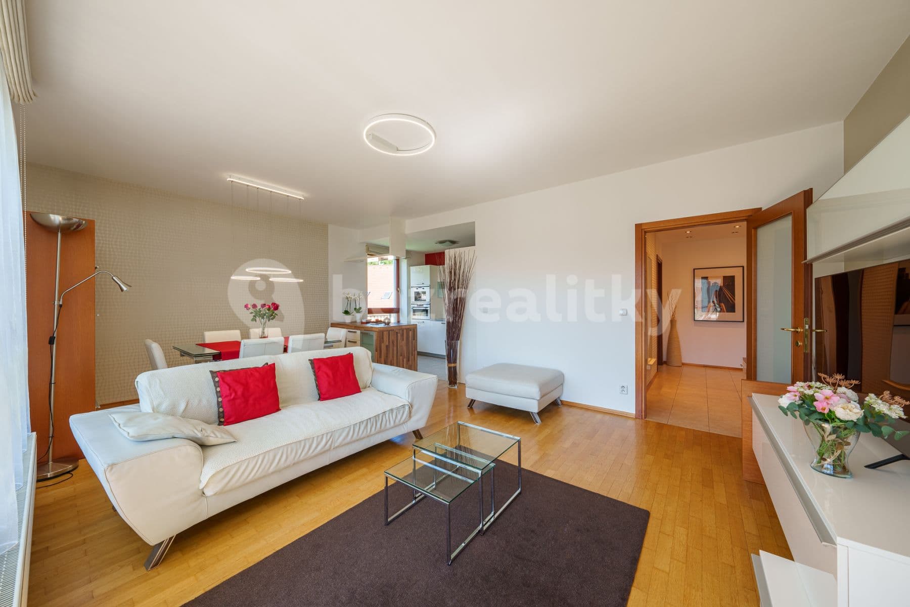 Pronájem bytu 3+kk 80 m², Podvinný mlýn, Praha, Praha Pronájem bytu 3+kk 80 m², Podvinný mlýn, Praha, Praha