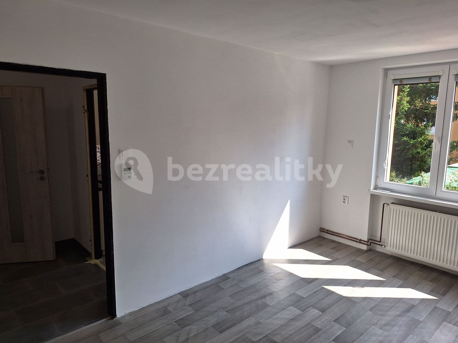 Pronájem bytu 1+1 35 m², Husova čtvrť, Rosice, Jihomoravský kraj Pronájem bytu 1+1 35 m², Husova čtvrť, Rosice, Jihomoravský kraj