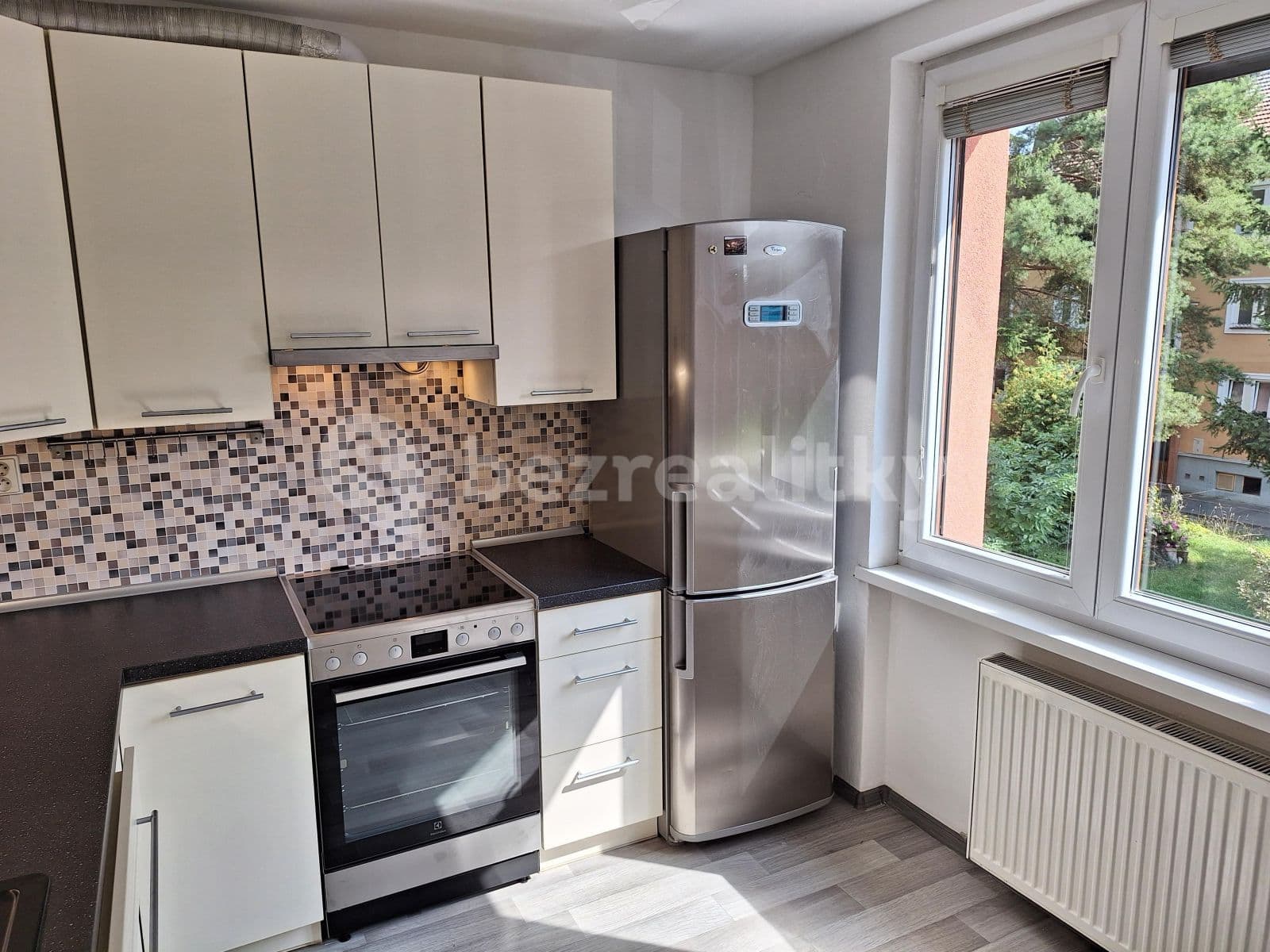 Pronájem bytu 1+1 35 m², Husova čtvrť, Rosice, Jihomoravský kraj Pronájem bytu 1+1 35 m², Husova čtvrť, Rosice, Jihomoravský kraj