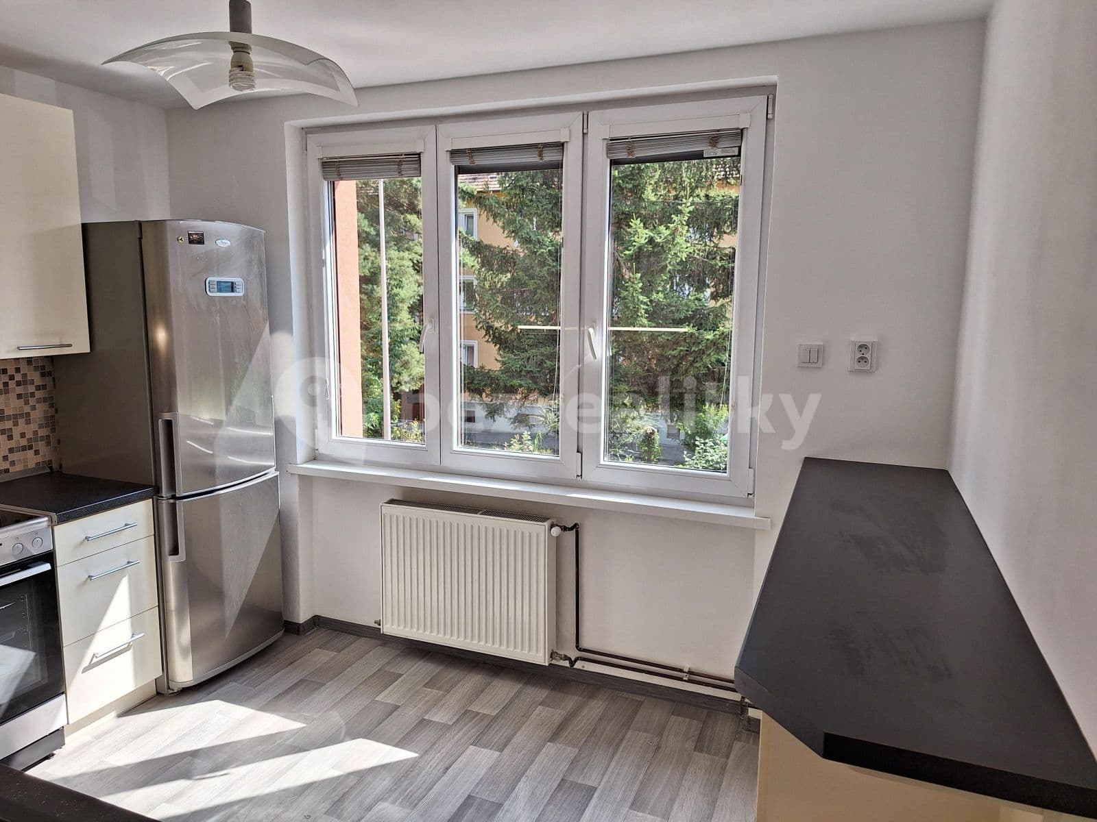 Pronájem bytu 1+1 35 m², Husova čtvrť, Rosice, Jihomoravský kraj Pronájem bytu 1+1 35 m², Husova čtvrť, Rosice, Jihomoravský kraj