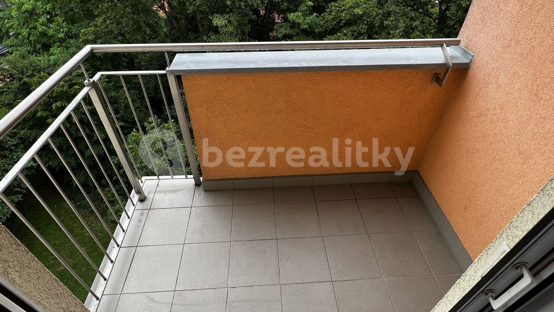 Pronájem bytu 1+1 38 m², Lužná, Petržalka, Bratislavský kraj Pronájem bytu 1+1 38 m², Lužná, Petržalka, Bratislavský kraj