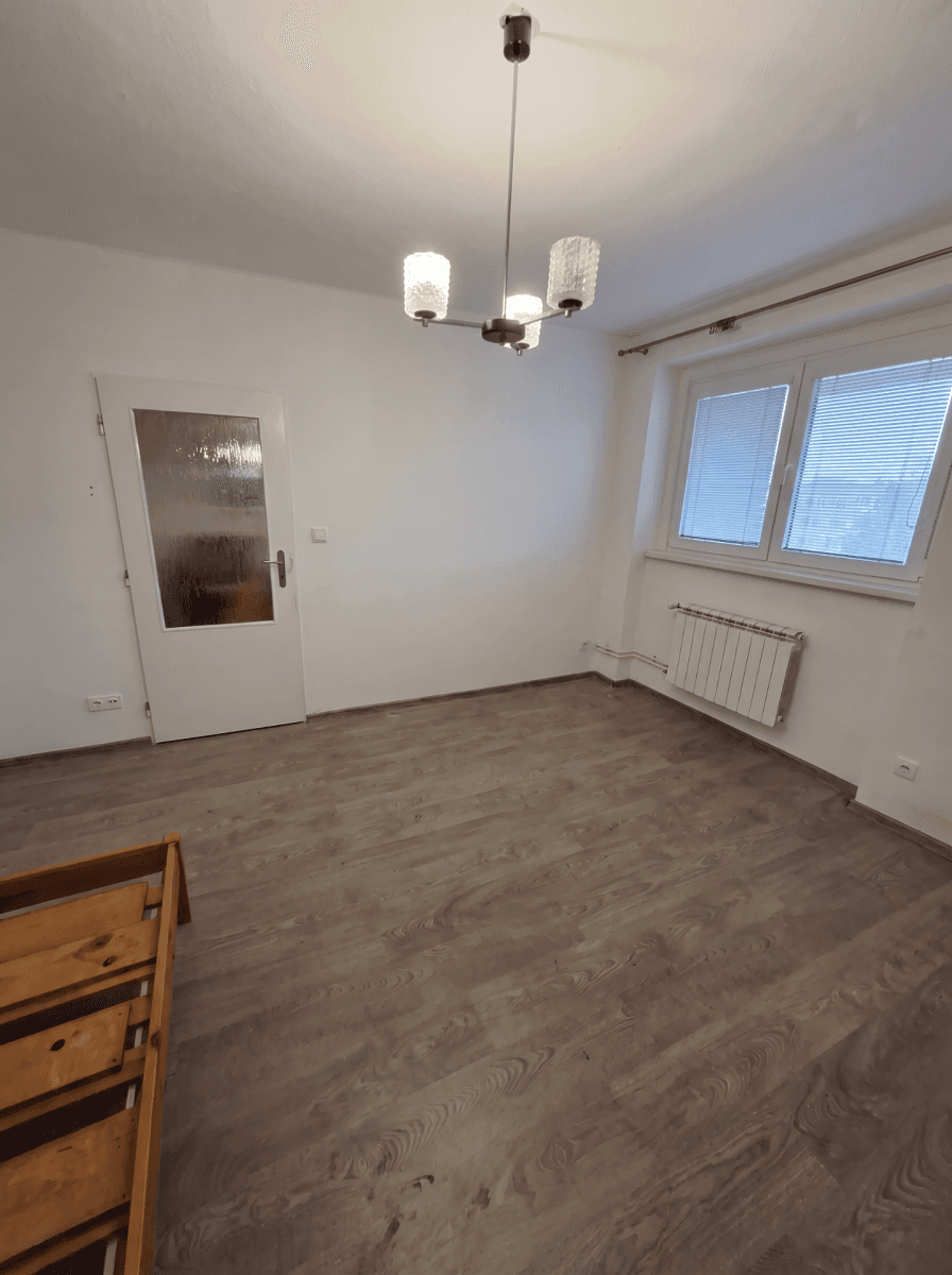 Pronájem bytu 3+1 100 m², V Paloukách, Zruč nad Sázavou, Středočeský kraj Pronájem bytu 3+1 100 m², V Paloukách, Zruč nad Sázavou, Středočeský kraj