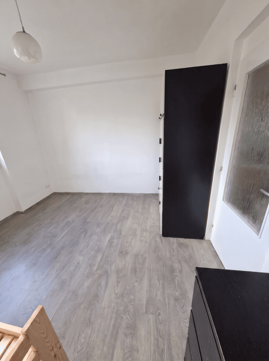 Pronájem bytu 3+1 100 m², V Paloukách, Zruč nad Sázavou, Středočeský kraj Pronájem bytu 3+1 100 m², V Paloukách, Zruč nad Sázavou, Středočeský kraj