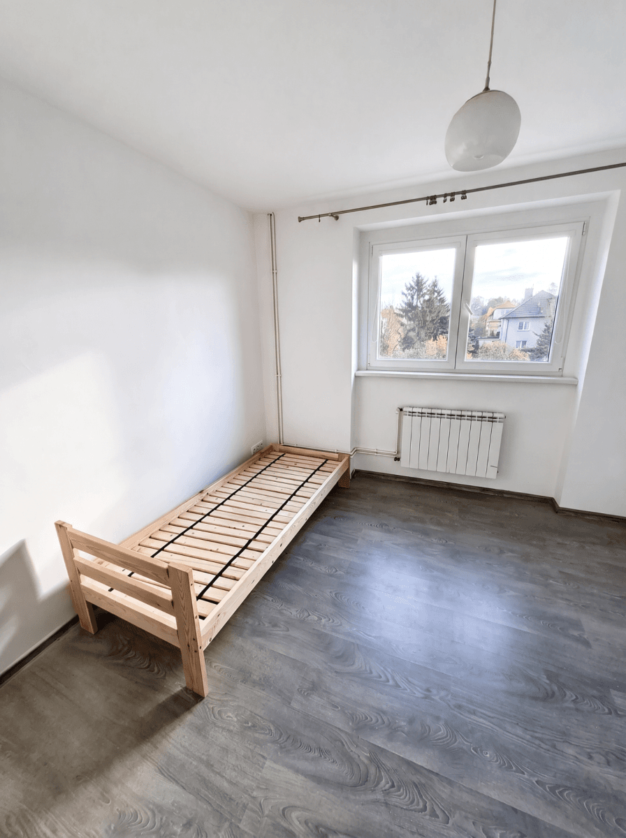 Pronájem bytu 3+1 100 m², V Paloukách, Zruč nad Sázavou, Středočeský kraj Pronájem bytu 3+1 100 m², V Paloukách, Zruč nad Sázavou, Středočeský kraj