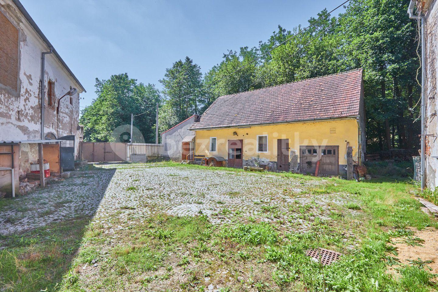 Prodej domu 980 m², pozemek 2.041 m², Červenomlýnská, Jemnice, Kraj Vysočina