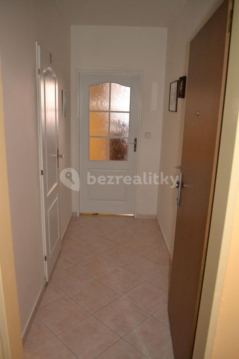 Pronájem bytu 1+kk 41 m², Hnězdenská, Praha, Praha Pronájem bytu 1+kk 41 m², Hnězdenská, Praha, Praha
