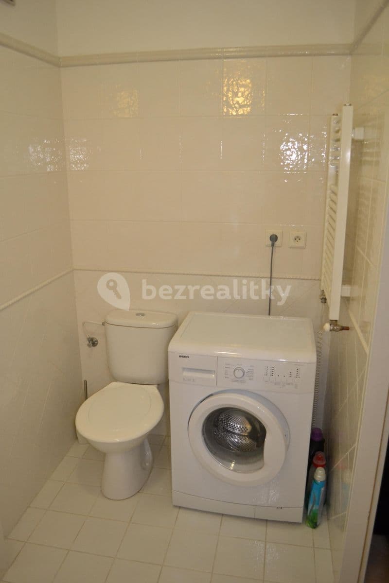 Pronájem bytu 1+kk 41 m², Hnězdenská, Praha, Praha Pronájem bytu 1+kk 41 m², Hnězdenská, Praha, Praha
