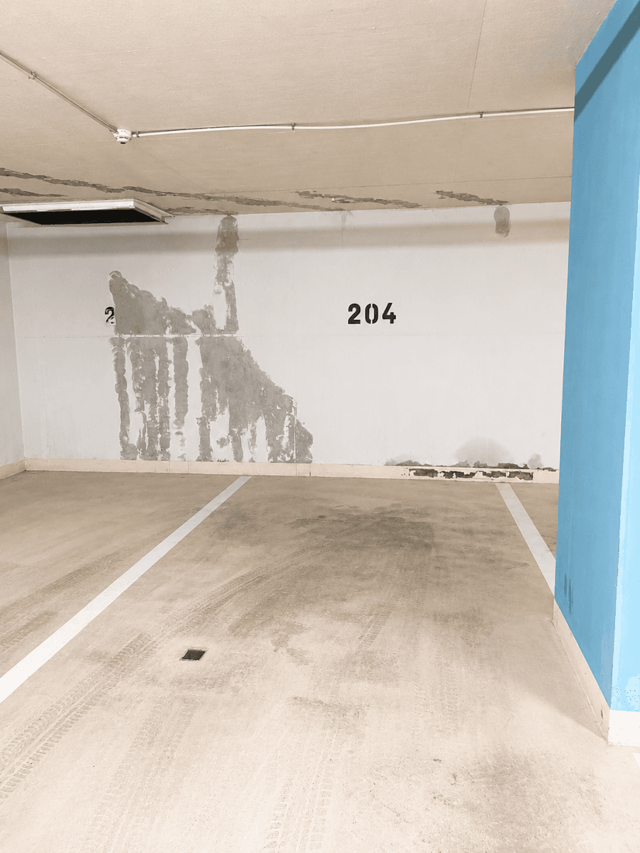 Pronájem garáže 12 m², Sluneční náměstí, Praha, Praha Pronájem garáže 12 m², Sluneční náměstí, Praha, Praha