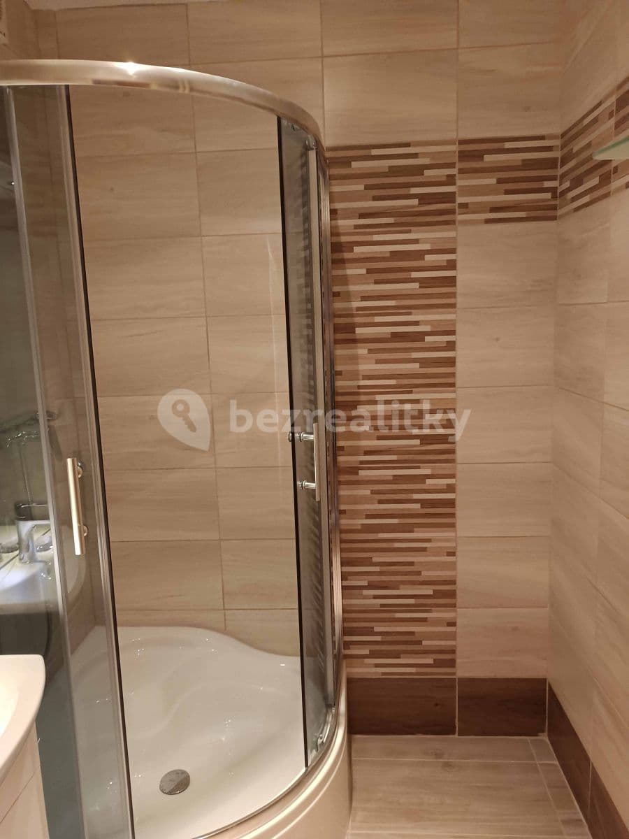 Pronájem bytu 3+1 55 m², Ostružinová, Praha, Praha Pronájem bytu 3+1 55 m², Ostružinová, Praha, Praha