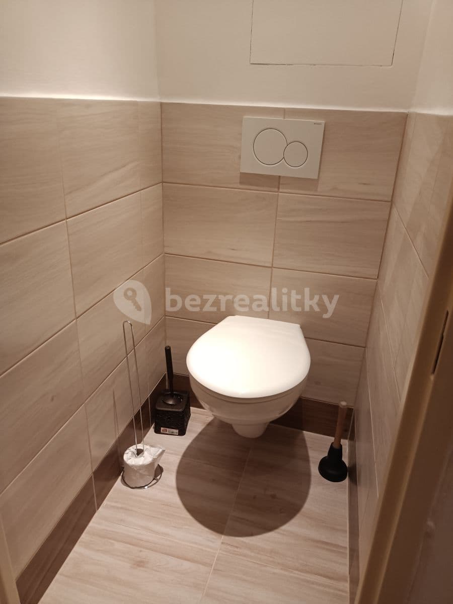 Pronájem bytu 3+1 55 m², Ostružinová, Praha, Praha Pronájem bytu 3+1 55 m², Ostružinová, Praha, Praha