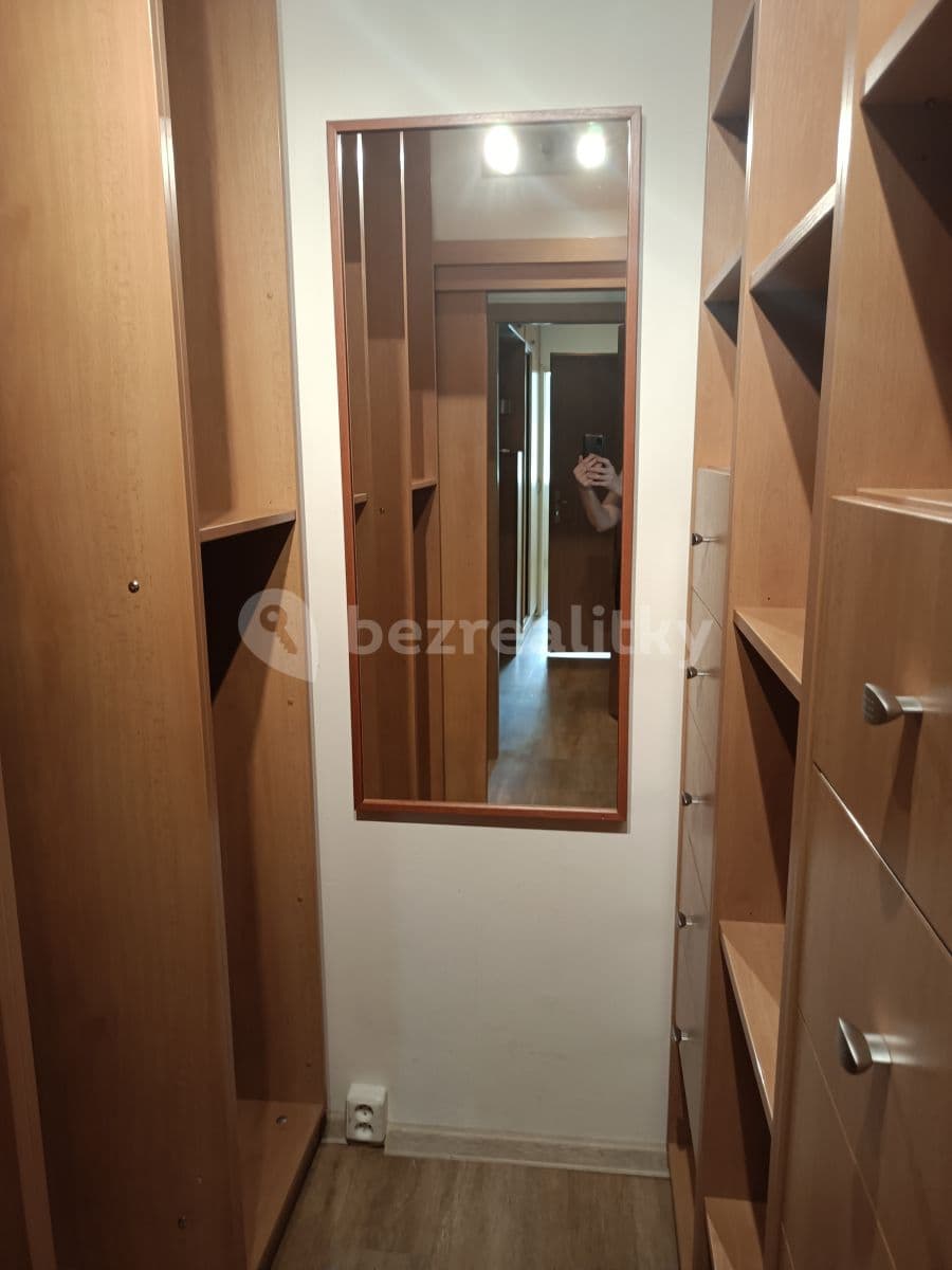 Pronájem bytu 3+1 55 m², Ostružinová, Praha, Praha Pronájem bytu 3+1 55 m², Ostružinová, Praha, Praha