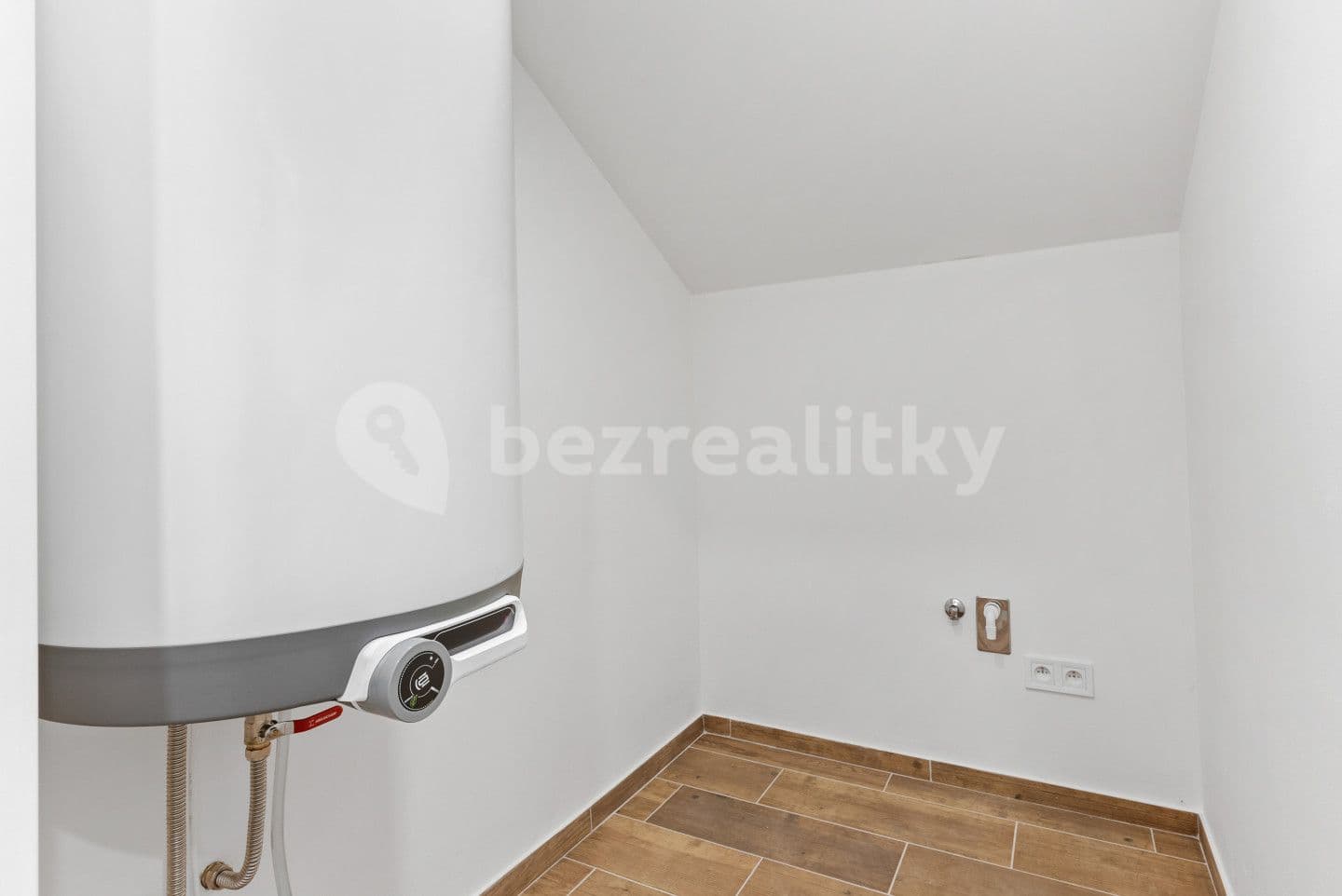 Prodej bytu 2+kk 41 m², Pražská, Mělník, Středočeský kraj