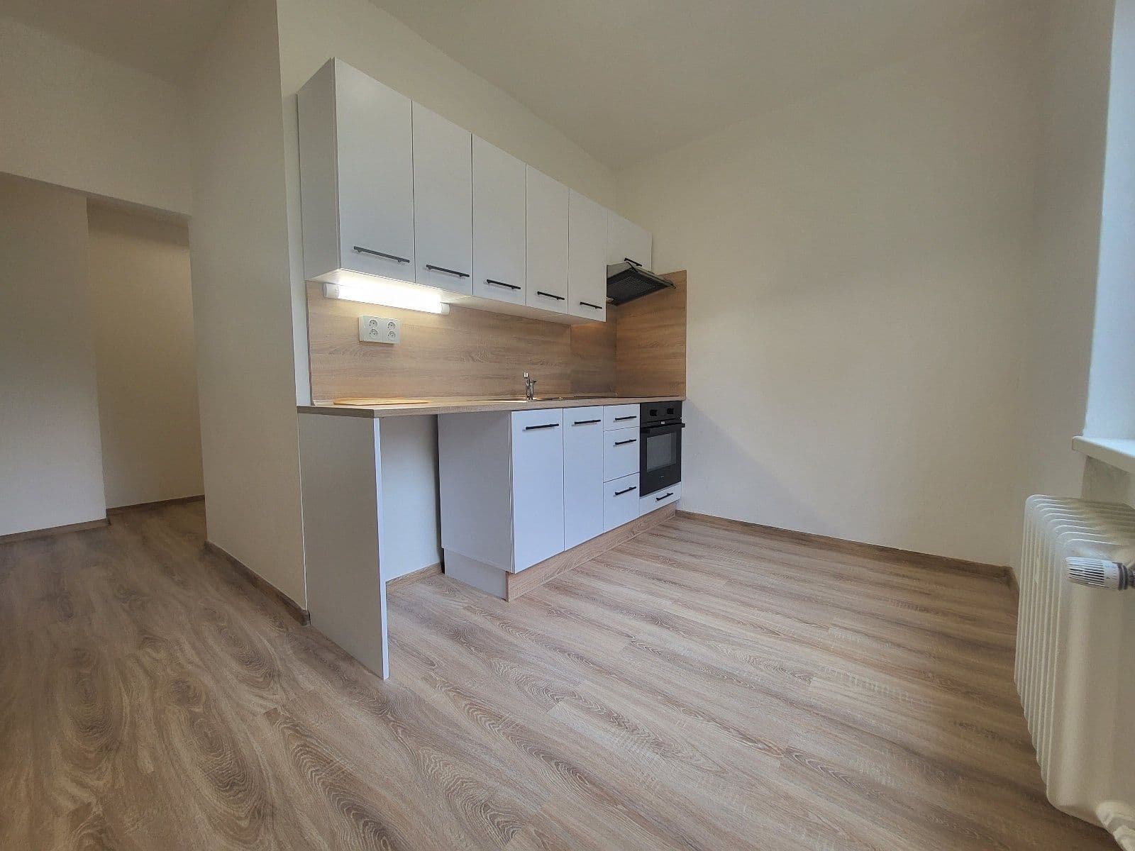Pronájem bytu 2+1 53 m², Dlouhá třída, Havířov, Moravskoslezský kraj Pronájem bytu 2+1 53 m², Dlouhá třída, Havířov, Moravskoslezský kraj