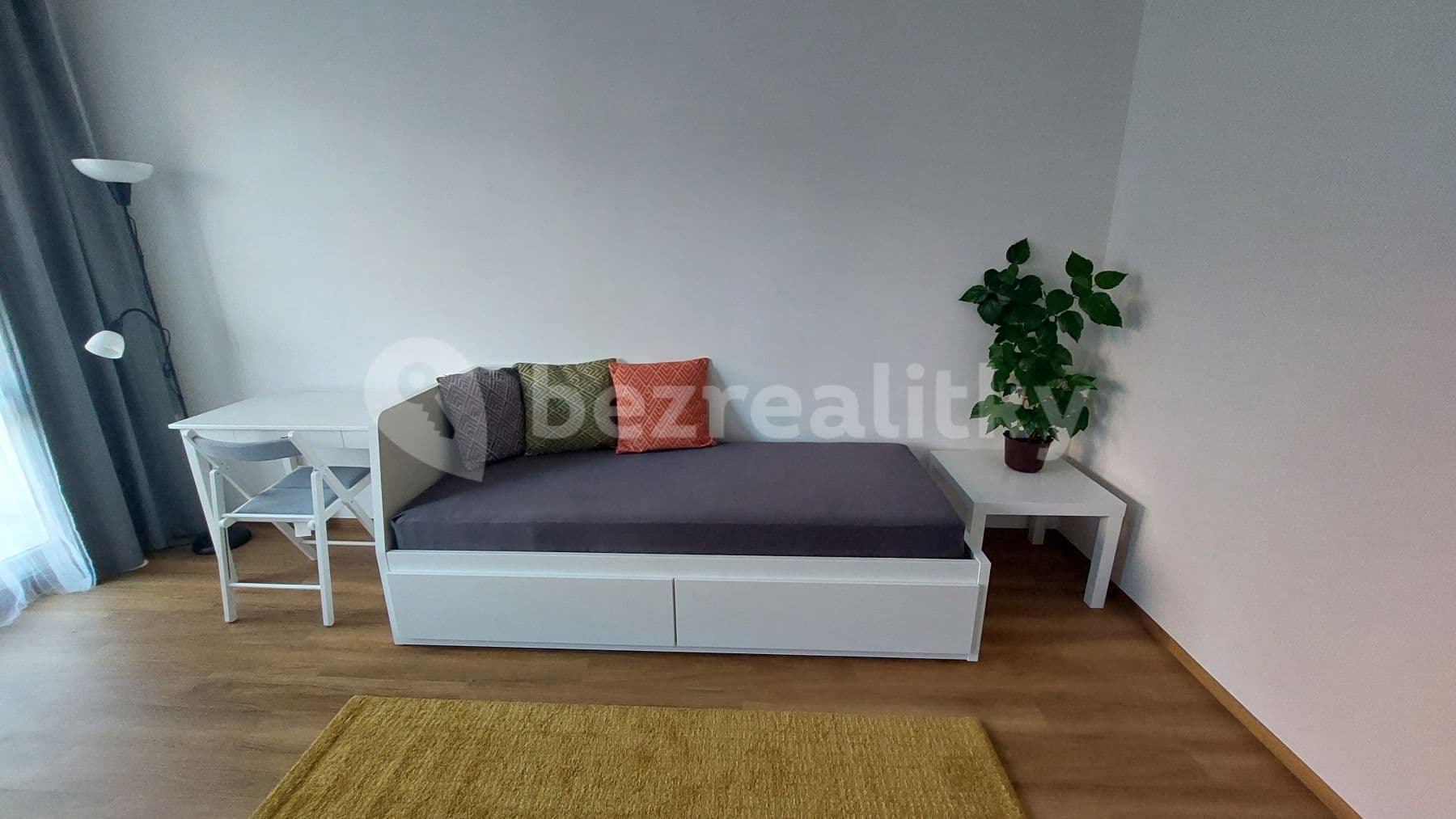 Pronájem bytu Garsoniéra 33 m², Děkanská vinice Ⅱ, Praha, Praha Pronájem bytu Garsoniéra 33 m², Děkanská vinice Ⅱ, Praha, Praha
