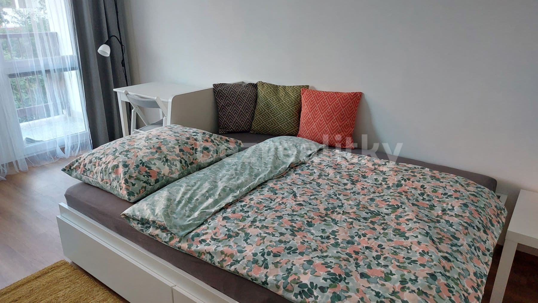 Pronájem bytu Garsoniéra 33 m², Děkanská vinice Ⅱ, Praha, Praha Pronájem bytu Garsoniéra 33 m², Děkanská vinice Ⅱ, Praha, Praha