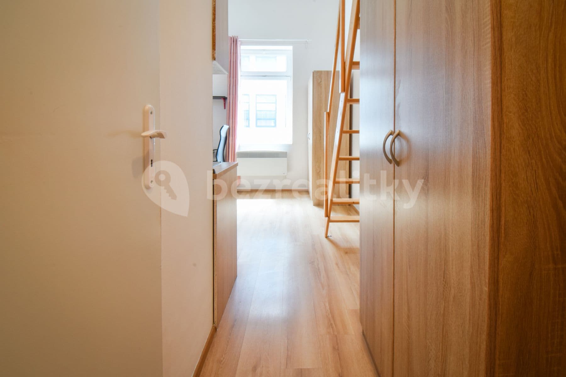 Pronájem bytu 1+kk 23 m², Hybešova, Brno, Jihomoravský kraj Pronájem bytu 1+kk 23 m², Hybešova, Brno, Jihomoravský kraj