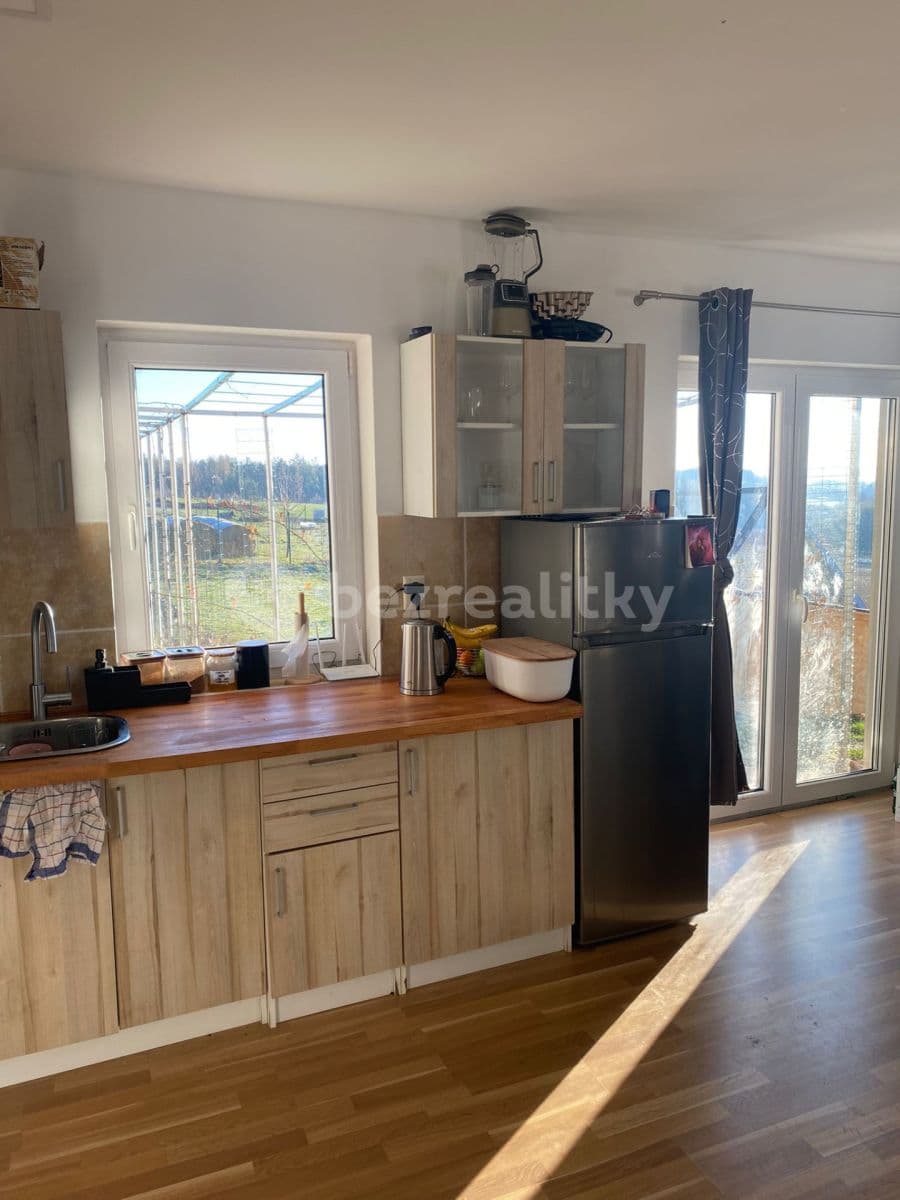 Pronájem bytu 3+kk 54 m², Tehov, Středočeský kraj Pronájem bytu 3+kk 54 m², Tehov, Středočeský kraj