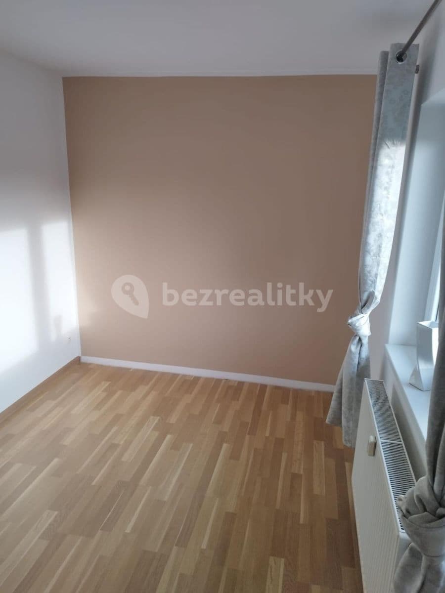 Pronájem bytu 3+kk 54 m², Tehov, Středočeský kraj Pronájem bytu 3+kk 54 m², Tehov, Středočeský kraj