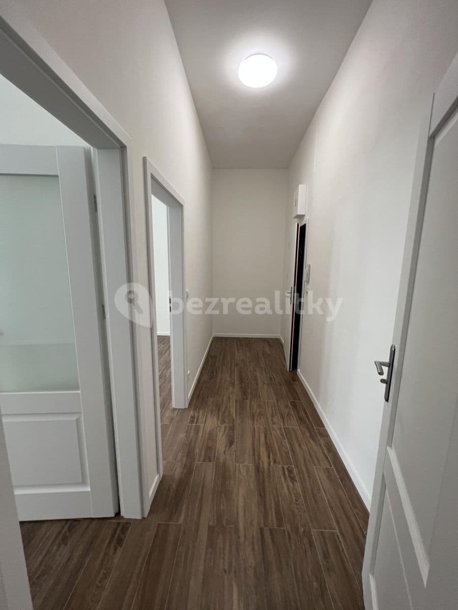 Pronájem bytu 1+1 40 m², Kozí, Brno, Jihomoravský kraj Pronájem bytu 1+1 40 m², Kozí, Brno, Jihomoravský kraj