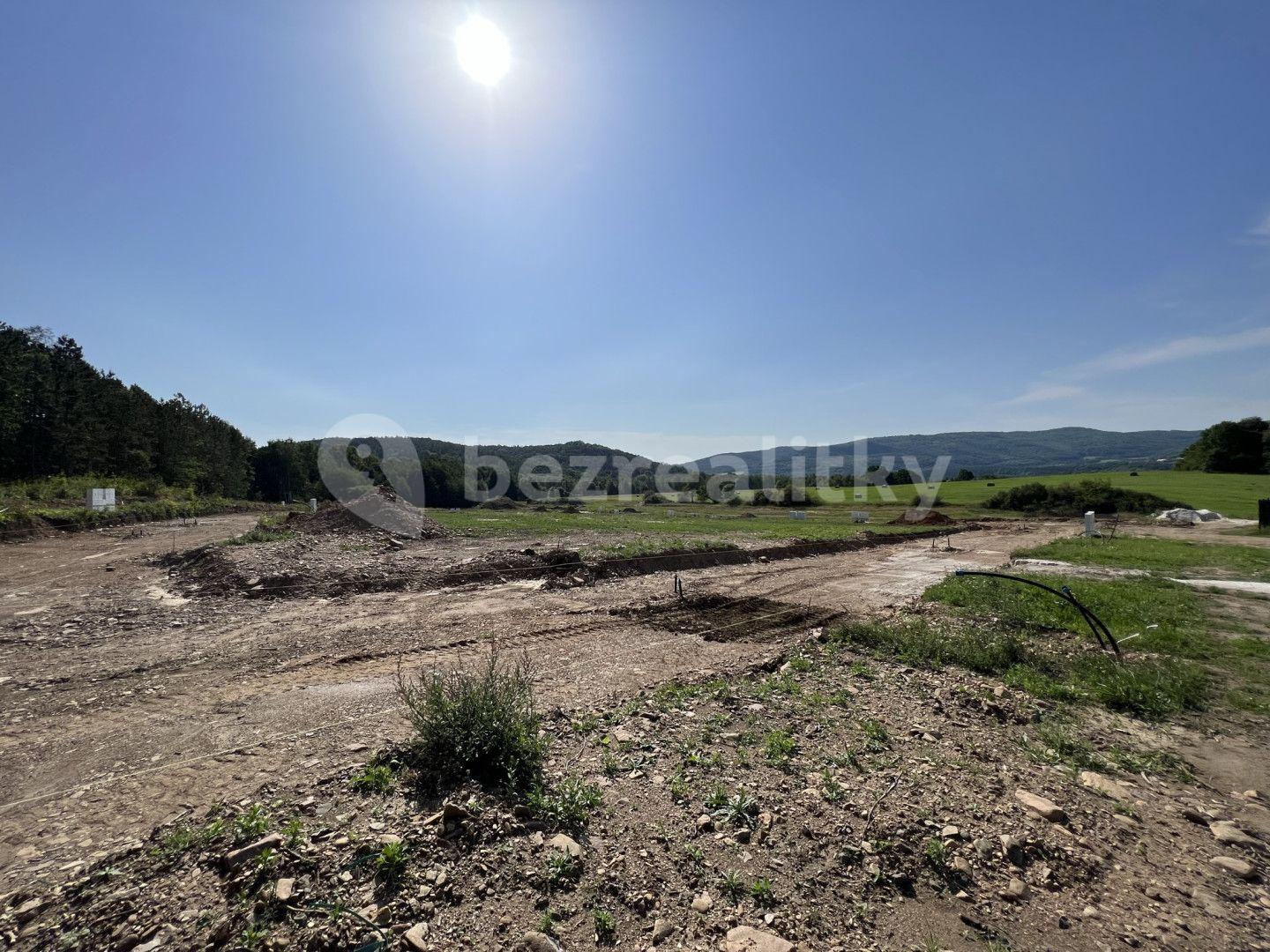 Prodej pozemku 852 m², Klášterec nad Ohří, Ústecký kraj
