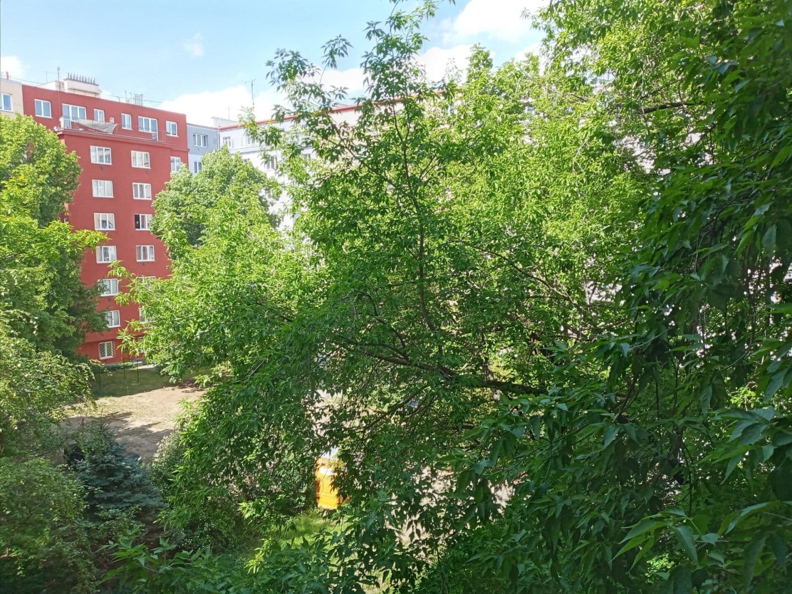 Prodej bytu 2+1 70 m², Biskupcova, Praha, Praha Prodej bytu 2+1 70 m², Biskupcova, Praha, Praha