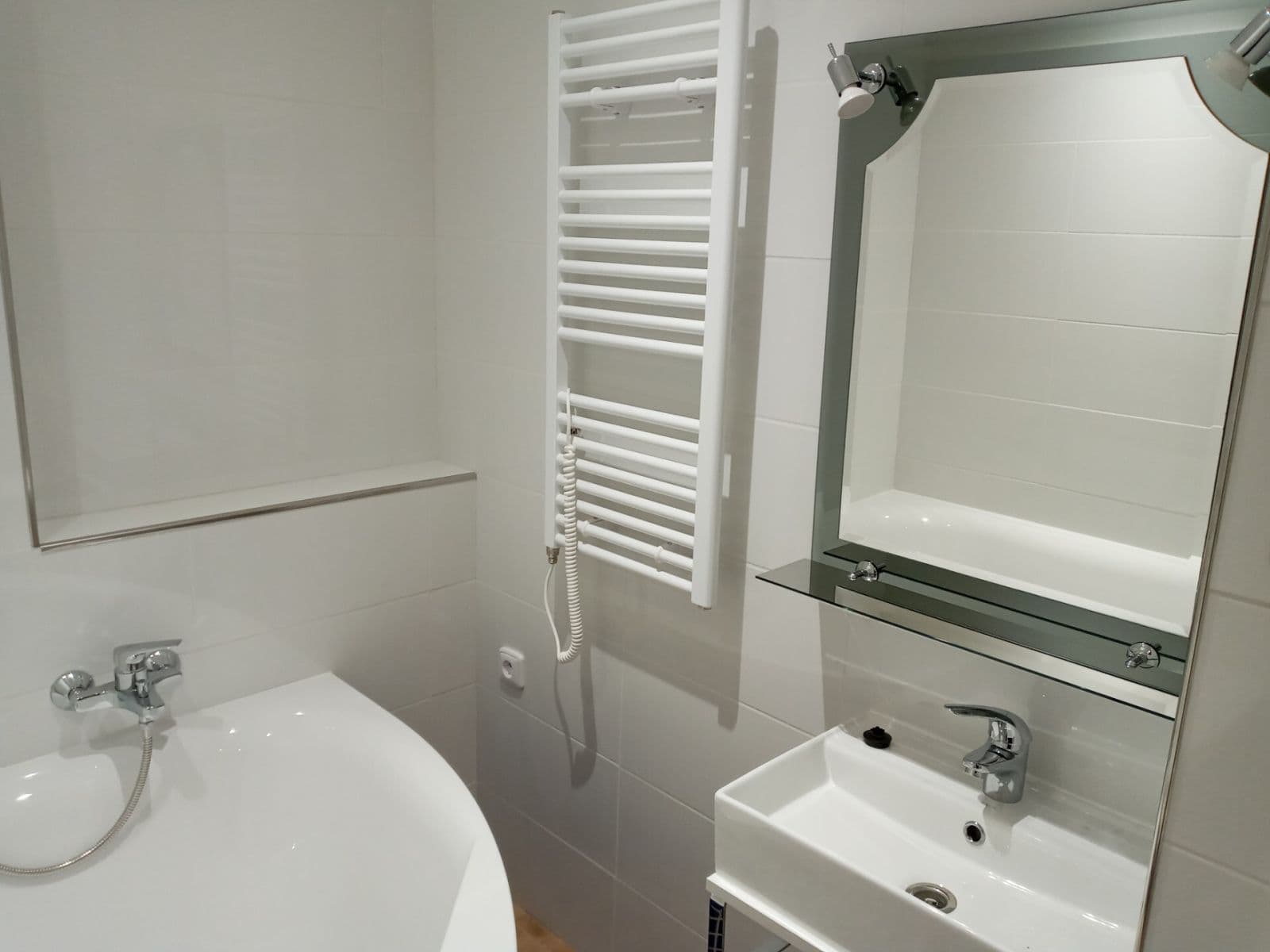 Prodej bytu 2+1 70 m², Biskupcova, Praha, Praha Prodej bytu 2+1 70 m², Biskupcova, Praha, Praha