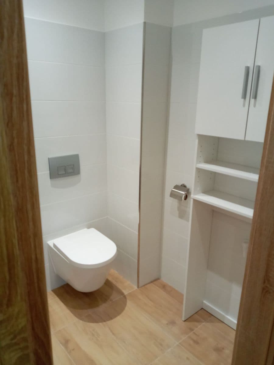 Prodej bytu 2+1 70 m², Biskupcova, Praha, Praha Prodej bytu 2+1 70 m², Biskupcova, Praha, Praha