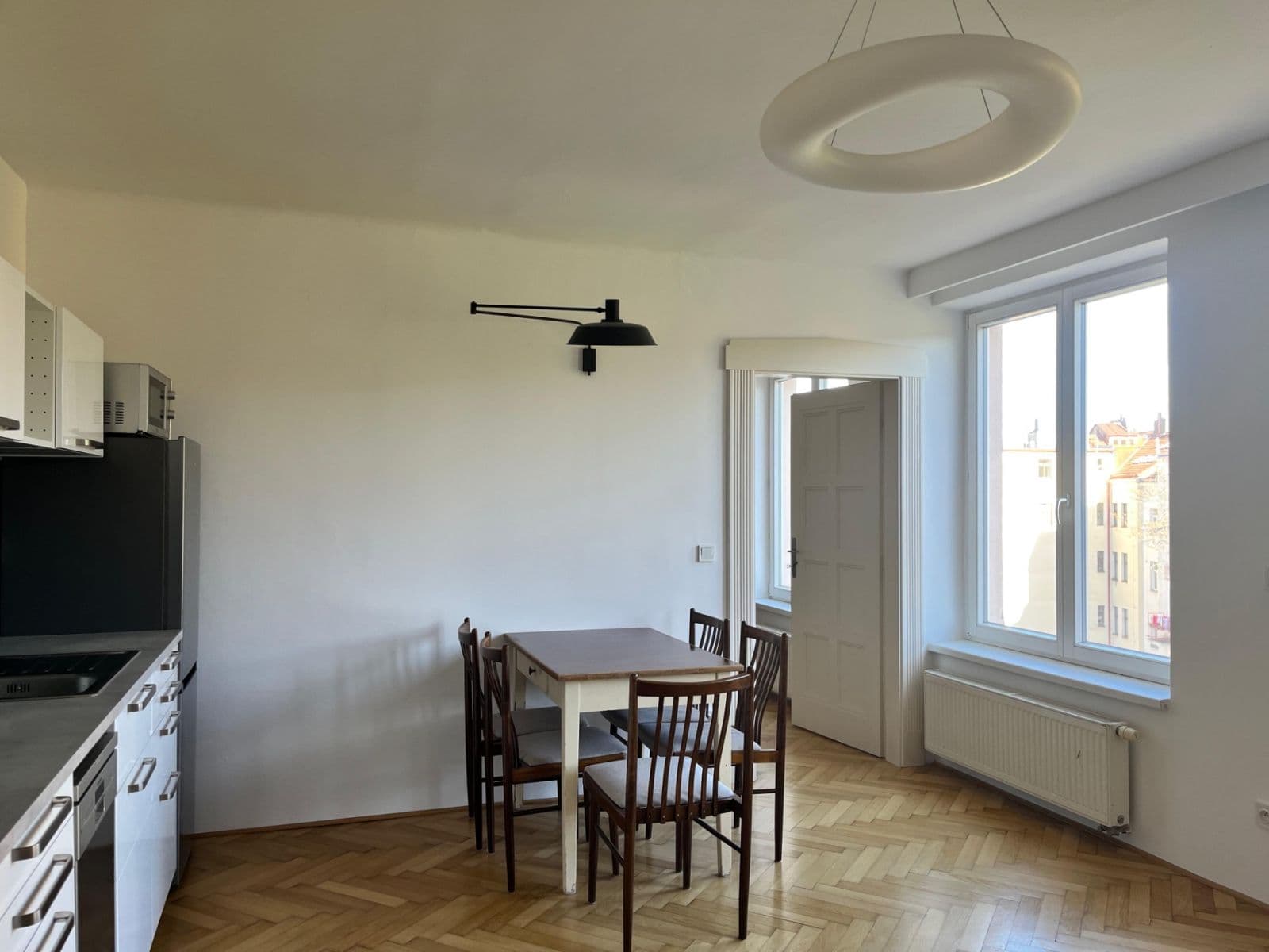 Pronájem bytu 3+1 74 m², Veletržní, Praha, Praha Pronájem bytu 3+1 74 m², Veletržní, Praha, Praha