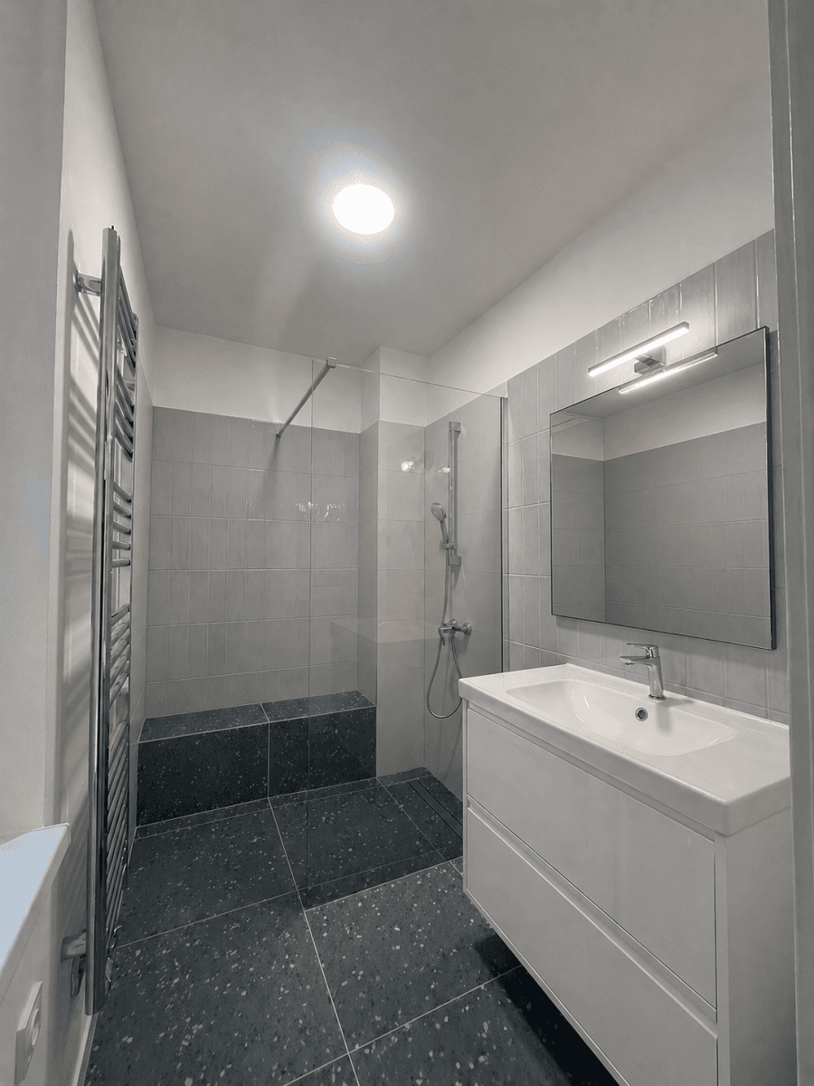 Pronájem bytu 3+1 74 m², Veletržní, Praha, Praha Pronájem bytu 3+1 74 m², Veletržní, Praha, Praha
