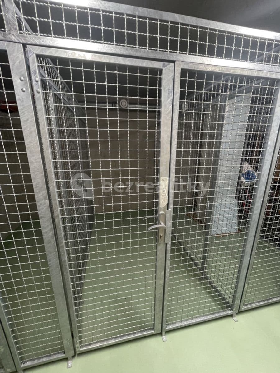 Pronájem bytu 1+kk 1 m², Ke Hřišti, Černošice, Středočeský kraj Pronájem bytu 1+kk 1 m², Ke Hřišti, Černošice, Středočeský kraj