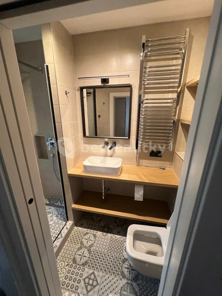 Pronájem bytu 2+kk 45 m², Sokolovská, Praha, Praha Pronájem bytu 2+kk 45 m², Sokolovská, Praha, Praha