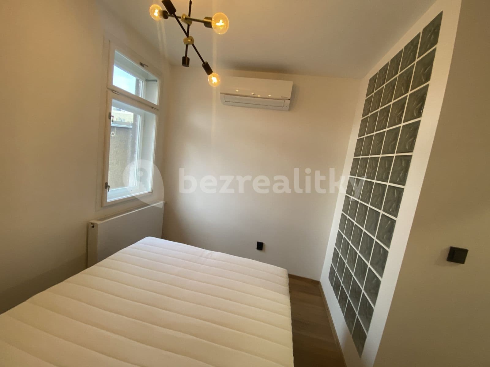 Pronájem bytu 2+kk 45 m², Sokolovská, Praha, Praha Pronájem bytu 2+kk 45 m², Sokolovská, Praha, Praha