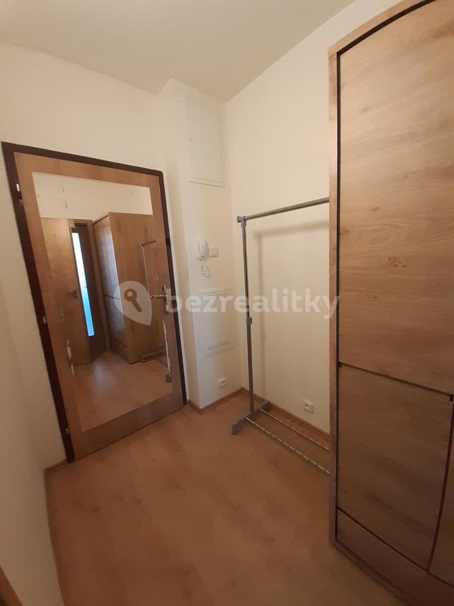 Pronájem bytu 1+kk 30 m², Vitošská, Praha, Praha Pronájem bytu 1+kk 30 m², Vitošská, Praha, Praha