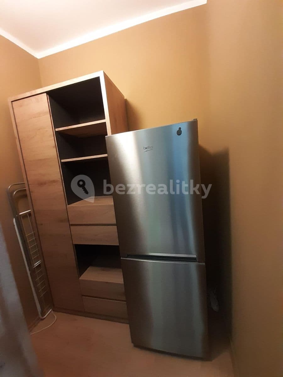 Pronájem bytu 1+kk 30 m², Vitošská, Praha, Praha Pronájem bytu 1+kk 30 m², Vitošská, Praha, Praha