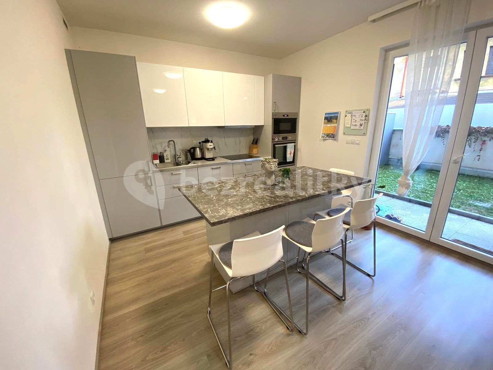 Pronájem bytu 2+kk 59 m², Petrohradská, Praha, Praha Pronájem bytu 2+kk 59 m², Petrohradská, Praha, Praha