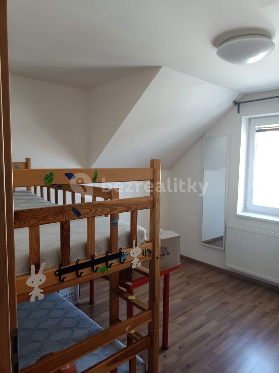 Pronájem bytu 2+kk 55 m², Velvarská, Horoměřice, Středočeský kraj Pronájem bytu 2+kk 55 m², Velvarská, Horoměřice, Středočeský kraj