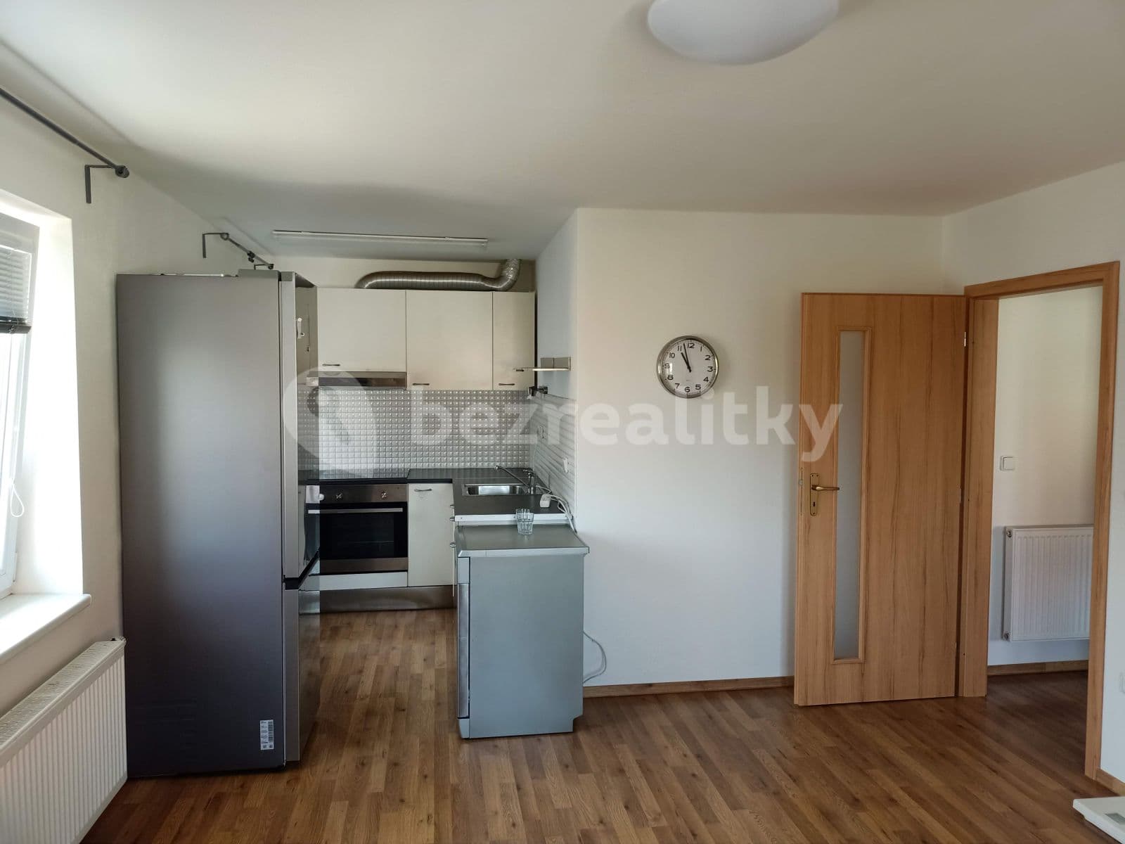 Pronájem bytu 2+kk 55 m², Velvarská, Horoměřice, Středočeský kraj Pronájem bytu 2+kk 55 m², Velvarská, Horoměřice, Středočeský kraj