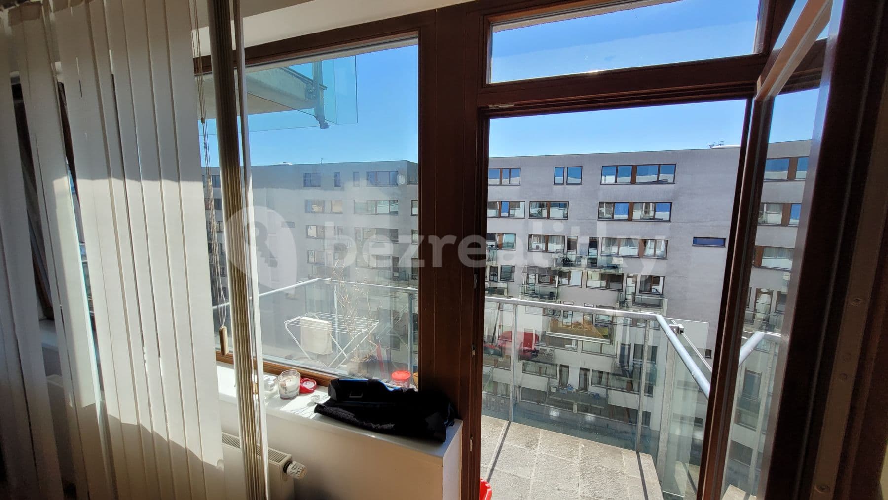Pronájem bytu 1+kk 38 m², Poupětova, Praha, Praha Pronájem bytu 1+kk 38 m², Poupětova, Praha, Praha
