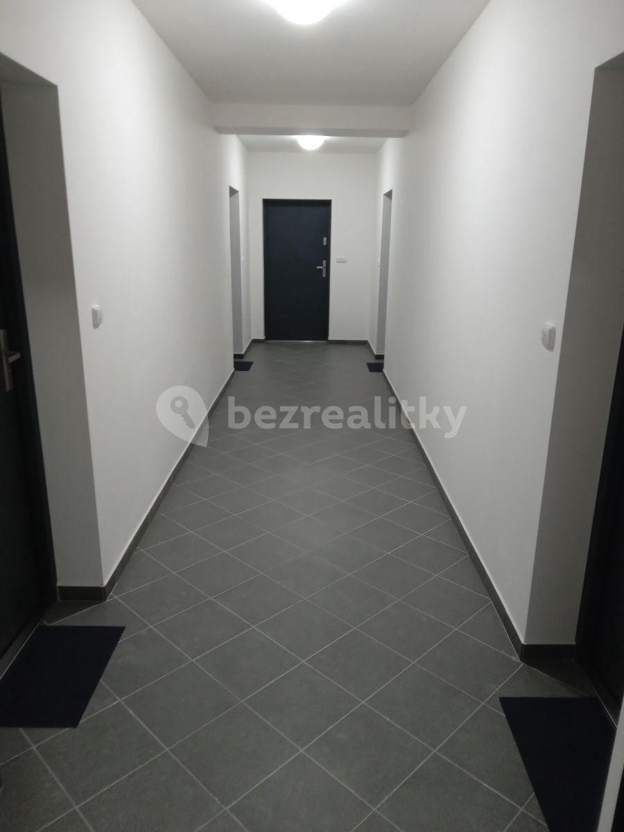 Pronájem bytu 1+kk 36 m², V Pitkovičkách, Praha, Praha