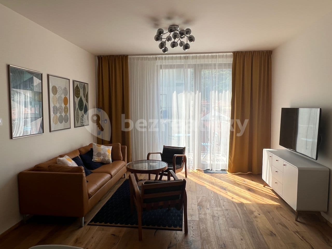Pronájem bytu 2+kk 61 m², Křižíkova, Praha, Praha Pronájem bytu 2+kk 61 m², Křižíkova, Praha, Praha