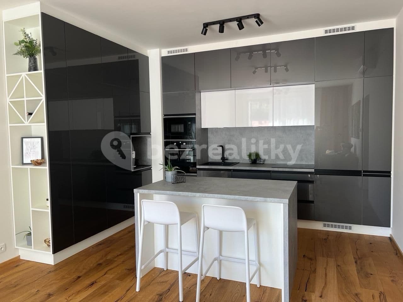 Pronájem bytu 2+kk 61 m², Křižíkova, Praha, Praha Pronájem bytu 2+kk 61 m², Křižíkova, Praha, Praha