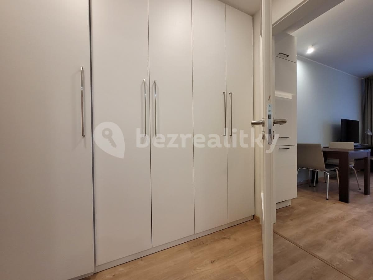 Pronájem bytu 1+kk 27 m², Mukařovského, Praha, Praha Pronájem bytu 1+kk 27 m², Mukařovského, Praha, Praha