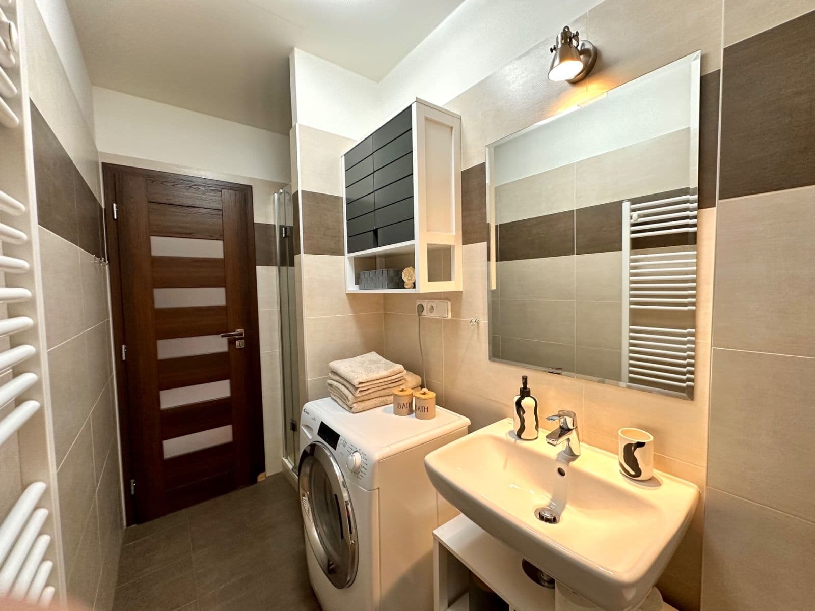 Pronájem bytu 2+kk 47 m², Drahobejlova, Praha, Praha Pronájem bytu 2+kk 47 m², Drahobejlova, Praha, Praha