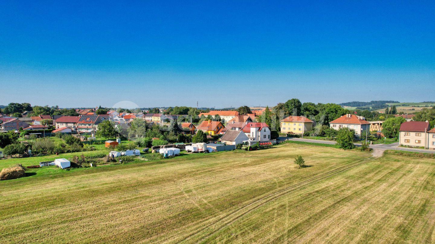 Prodej pozemku 7.291 m², Tlumačov, Zlínský kraj