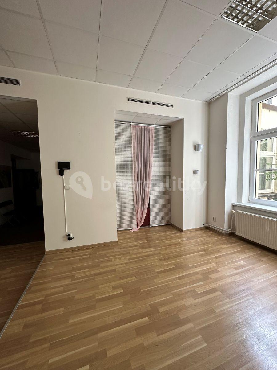 Pronájem nebytového prostoru 20 m², Čáslavská, Praha, Praha