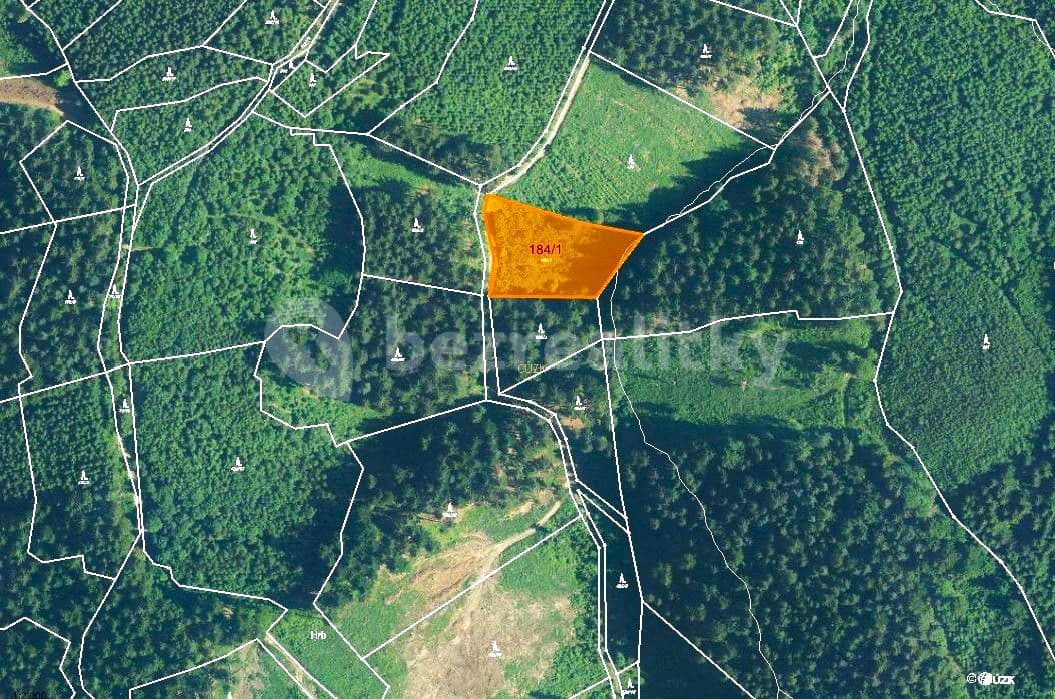 Prodej pozemku 2.930 m², Lhota u Vsetína, Zlínský kraj