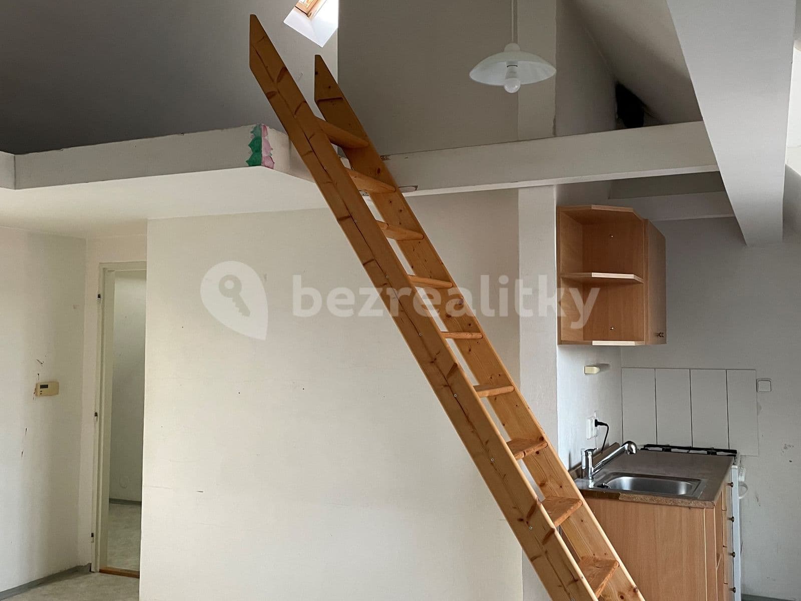 Pronájem bytu 2+kk 37 m², Lesní, Bílovice nad Svitavou, Jihomoravský kraj Pronájem bytu 2+kk 37 m², Lesní, Bílovice nad Svitavou, Jihomoravský kraj