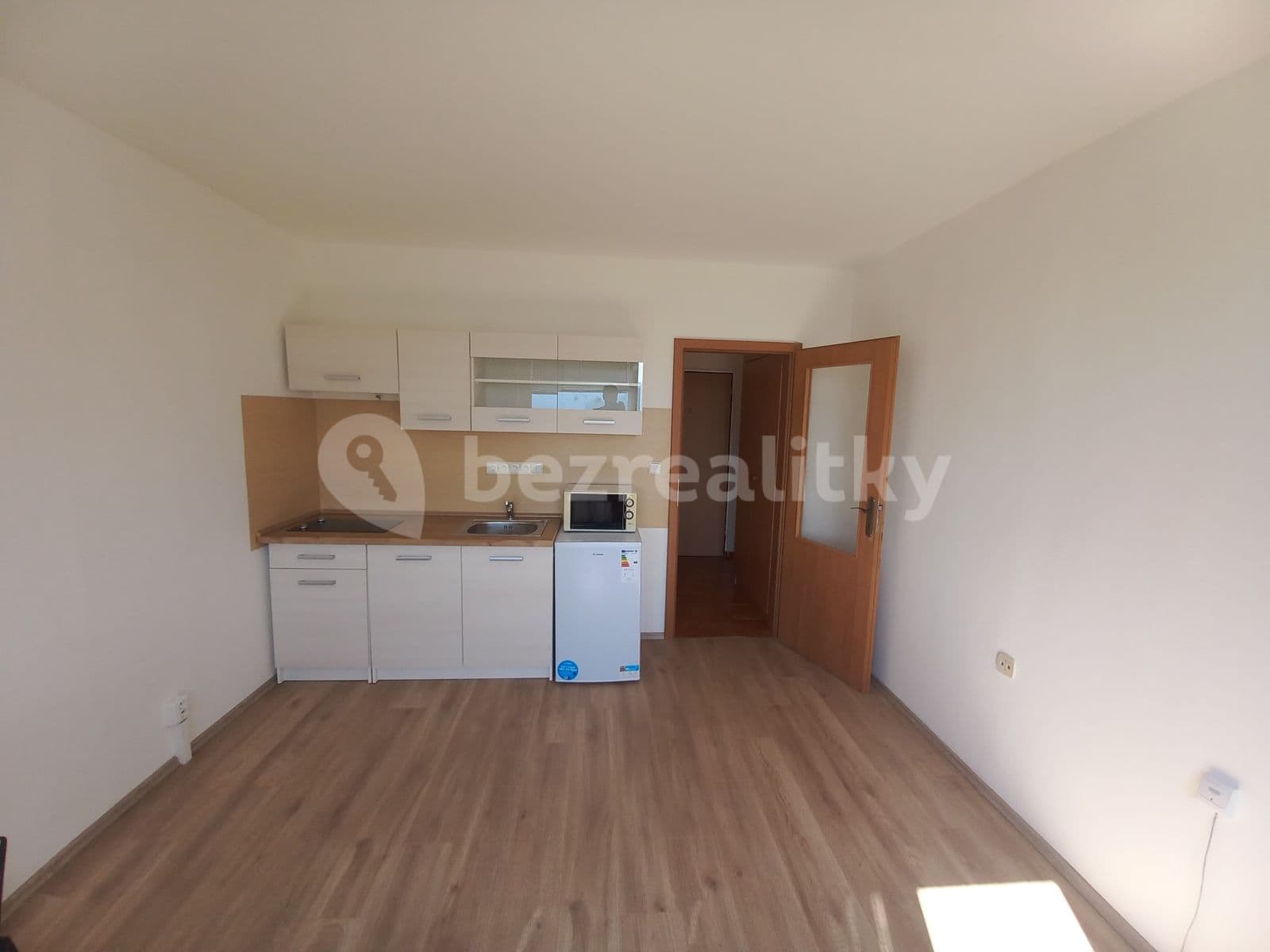 Pronájem bytu 1+kk 21 m², SNP, Ústí nad Labem, Ústecký kraj Pronájem bytu 1+kk 21 m², SNP, Ústí nad Labem, Ústecký kraj
